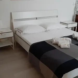 Manzoni Apartment